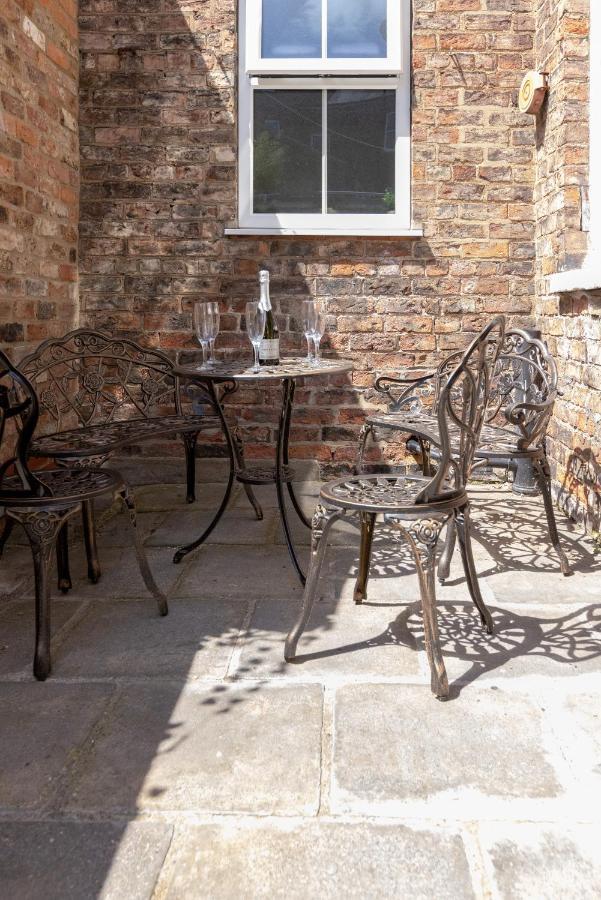 Bootham Apartment 32 - Free Parking - Five Minute Walk To York Minster Eksteriør billede